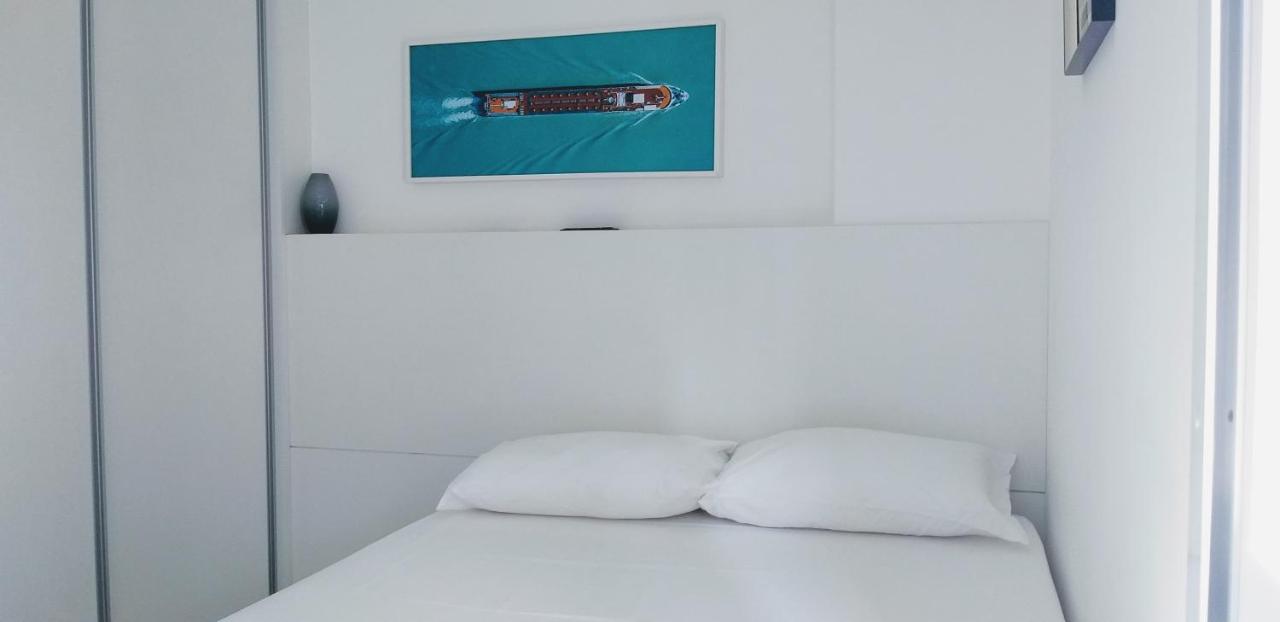 Apartamento Localizacao Em Boa Viagem! Recife